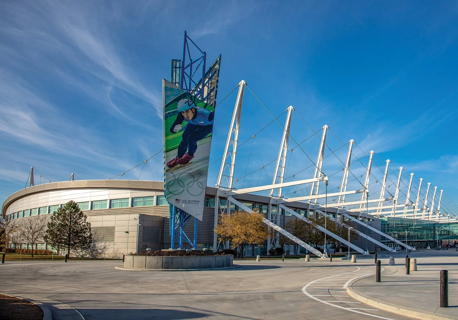 Olympic Oval de Utah — donde Melany entrena patinaje de velocidad, Finca Mastelo